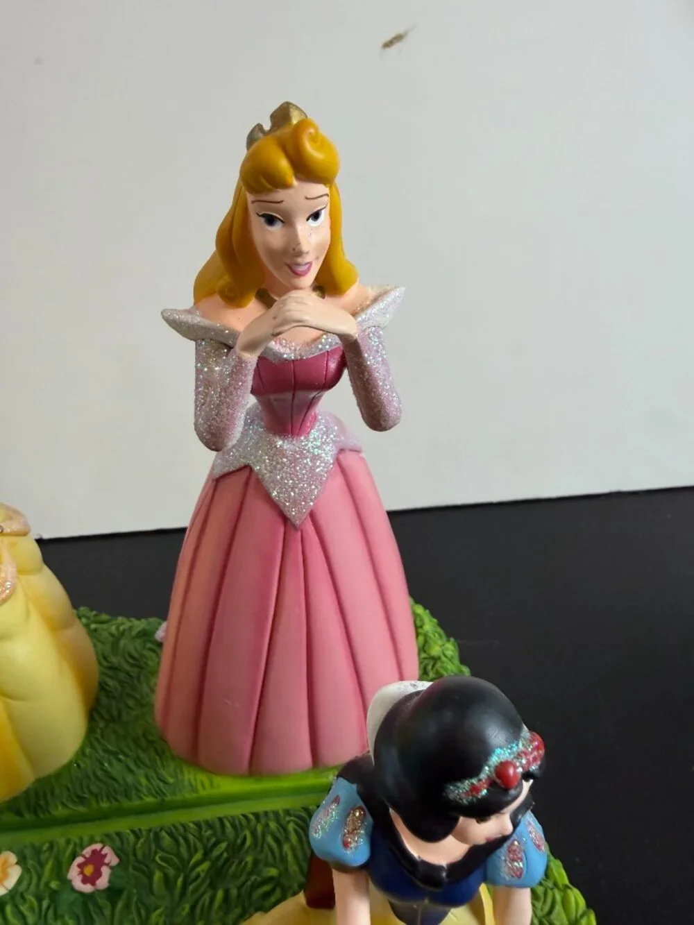 Disney Parks Disneyland 3D Resin Princess Photo Frame Collectible